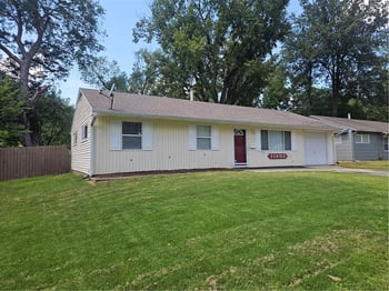 11402 Crystal Ave, Kansas City, MO 64134