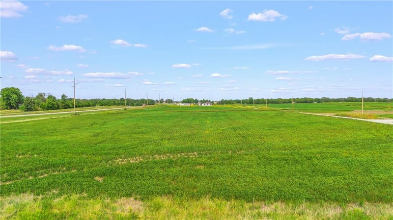 Lot 8 Smasal Rd, Sedalia, MO 65301