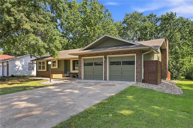 3112 Ranger Dr, Lawrence, KS 66049