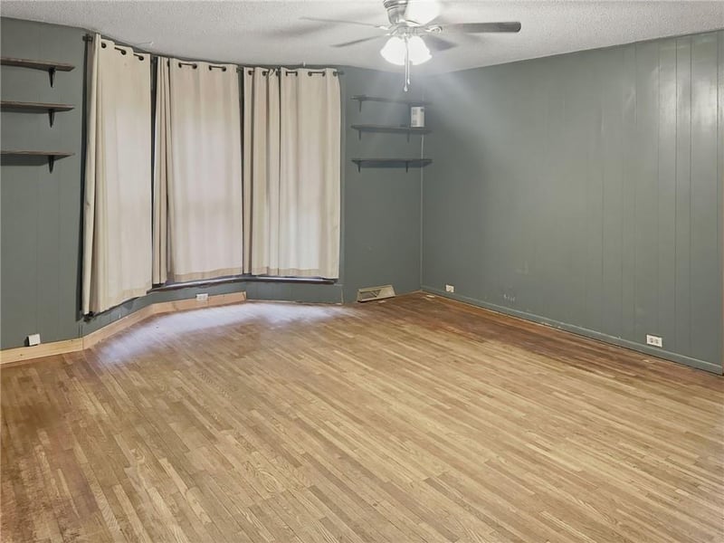 1138 Elm St, Chillicothe, MO 64601