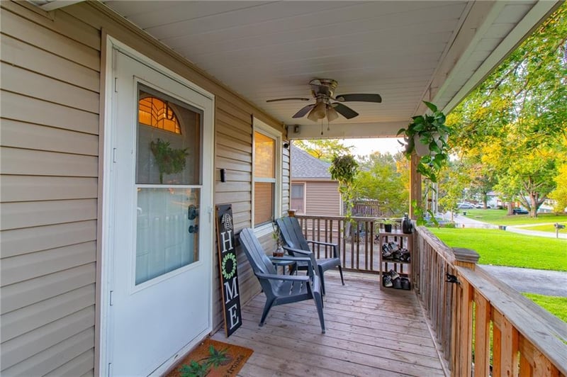 3818 N Kensington Ave, Kansas City, MO 64117