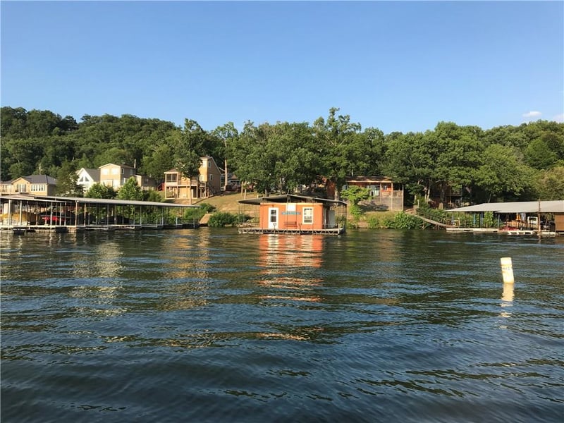 76 Wilson Resort Dr, Camdenton, MO 65020