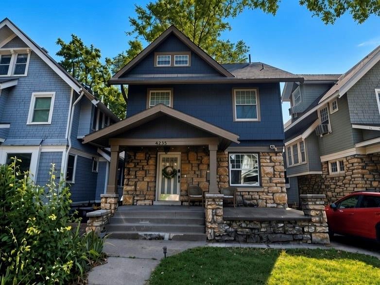 4235 Harrison St, Kansas City, MO 64110