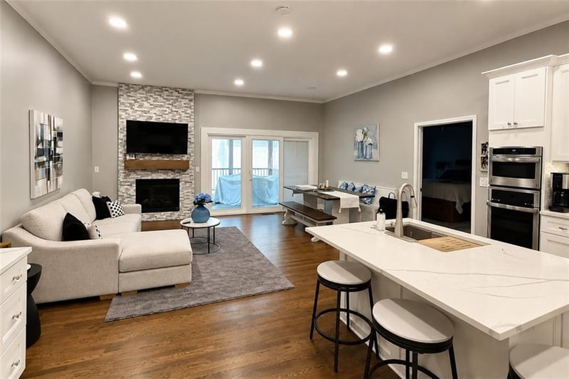 7854 W 157th Ter, Overland Park, KS 66223