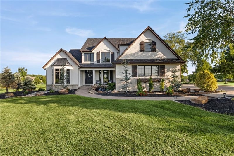 18101 Sunset Dr, Olathe, KS 66062
