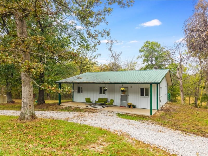 471 SE 1131 Rd, Clinton, MO 64735