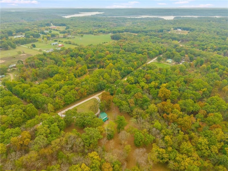 471 SE 1131 Rd, Clinton, MO 64735