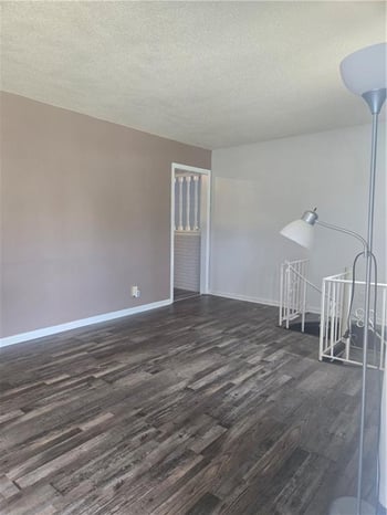 11415 Myrtle Ave, Kansas City, MO 64137