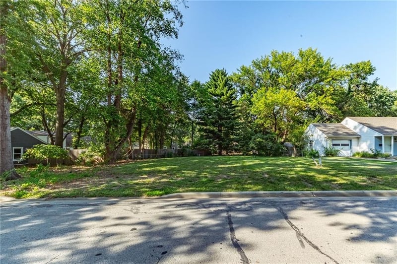 4306 W 59th St, Fairway, KS 66205