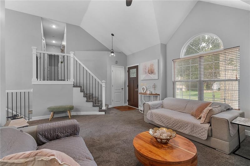 8705 N Carson Ave, Kansas City, MO 64153