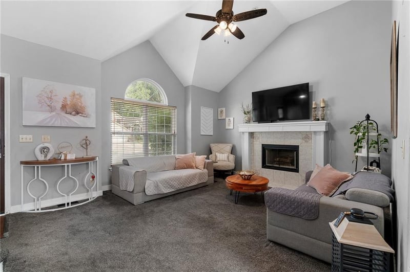 8705 N Carson Ave, Kansas City, MO 64153