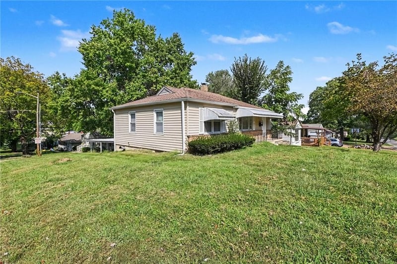 2614 S Northern Blvd, Independence, MO 64052