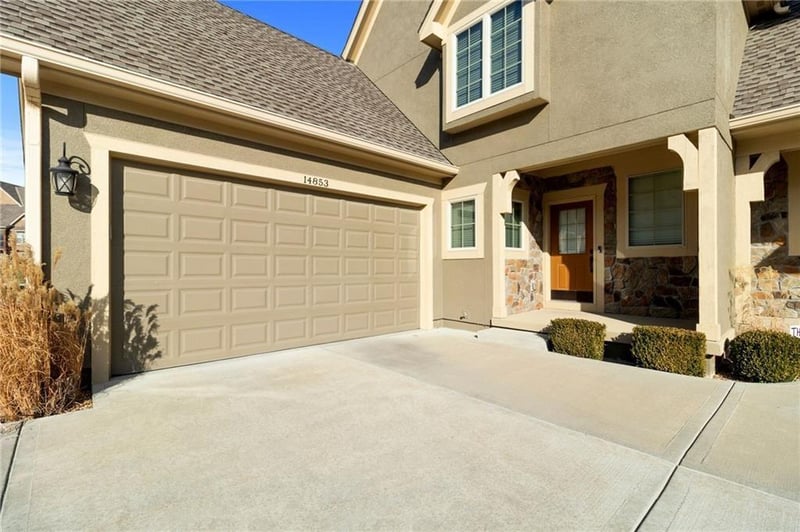 14853 Meadow Ln, Leawood, KS 66224