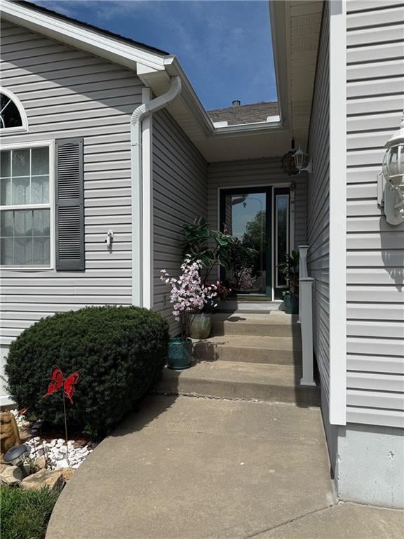 5205 Primrose Ct, Blue Springs, MO 64015