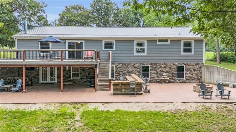 1675 Jackson Rd, Ottawa, KS 66067