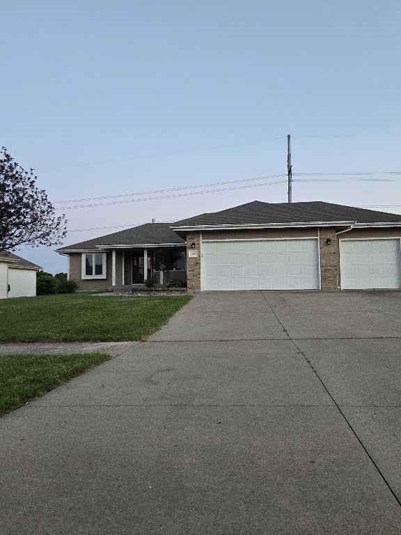 3927 40th Ter, Topeka, KS 66610