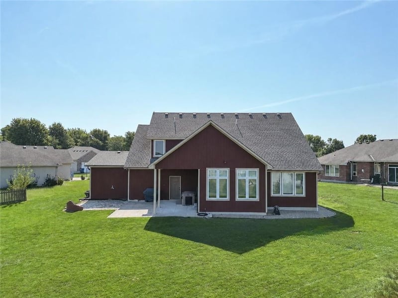 701 Lightner Cir, Odessa, MO 64076