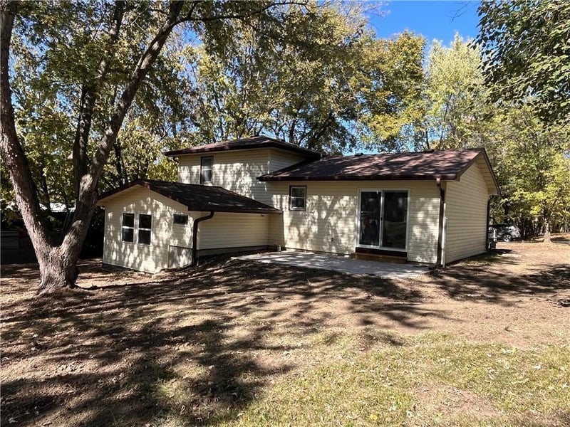 1828 E Pine St, Fort Scott, KS 66701