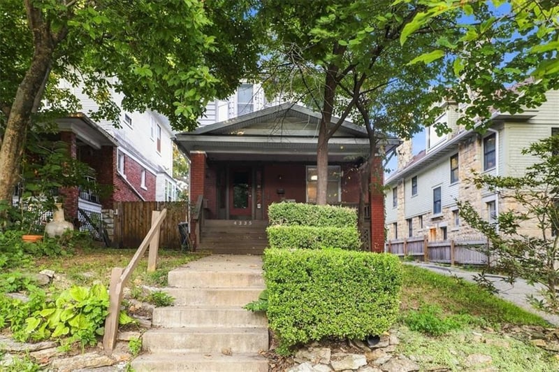 4335 Campbell St, Kansas City, MO 64110