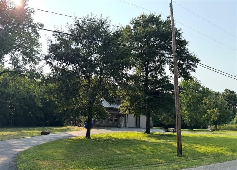1838 -1848 S 98th St, Edwardsville, KS 66111