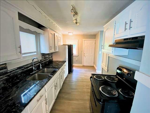 2906 Bales Ave, Kansas City, MO 64128