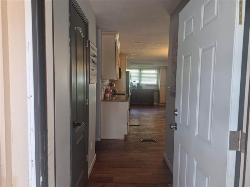 9310 E 83rd St, Raytown, MO 64138