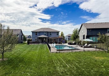 9415 NE 97th St, Kansas City, MO 64157