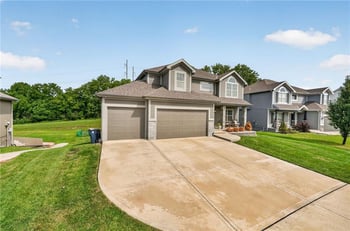 4316 NE 88 St, Kansas City, MO 64156