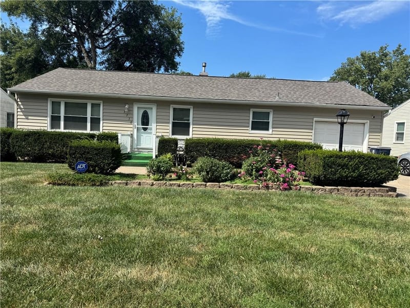 3736 N Lister Ave, Kansas City, MO 64117