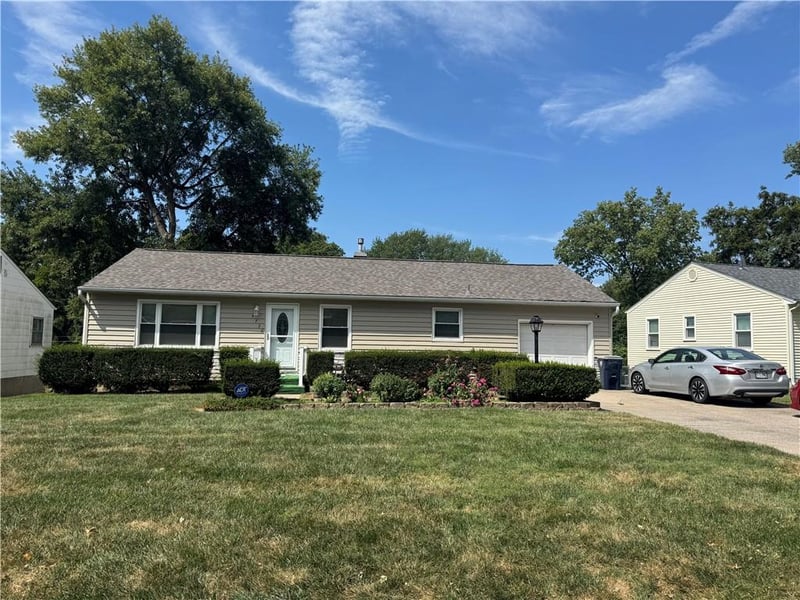 3736 N Lister Ave, Kansas City, MO 64117