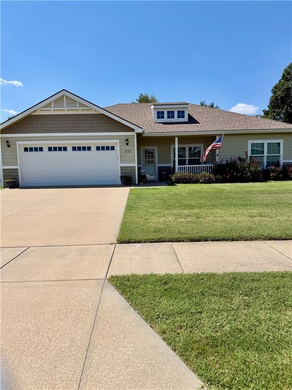 1722 S Willow St, Ottawa, KS 66067