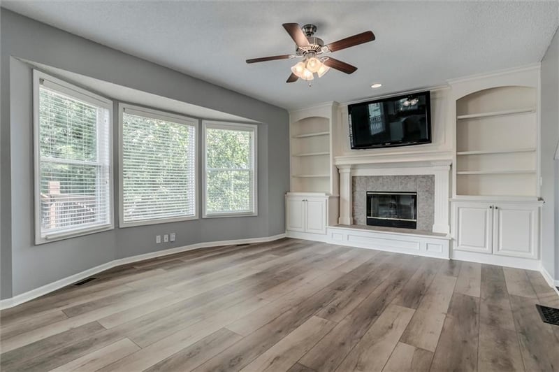 6624 W 149th St, Overland Park, KS 66223