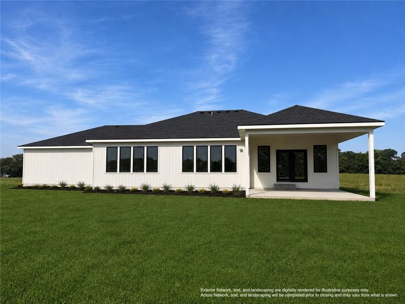 13503 S Heritage Dr, Lee's Summit, MO 64086