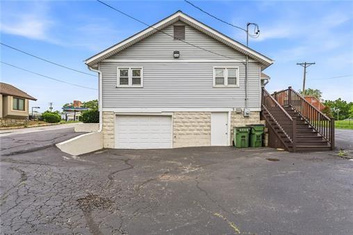 6107 Blue Ridge Blvd, Raytown, MO 64133