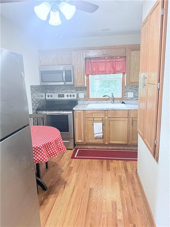 2504 Shirley Dr, St Joseph, MO 64503