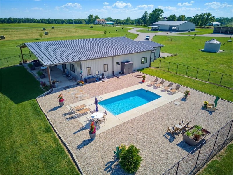 1482 N 300 Rd, Baldwin City, KS 66006