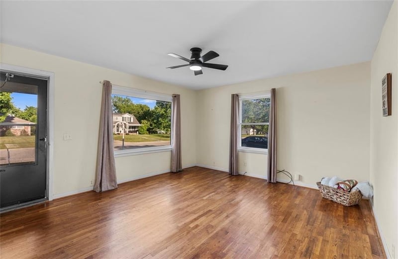 816 S College St, Nevada, MO 64772