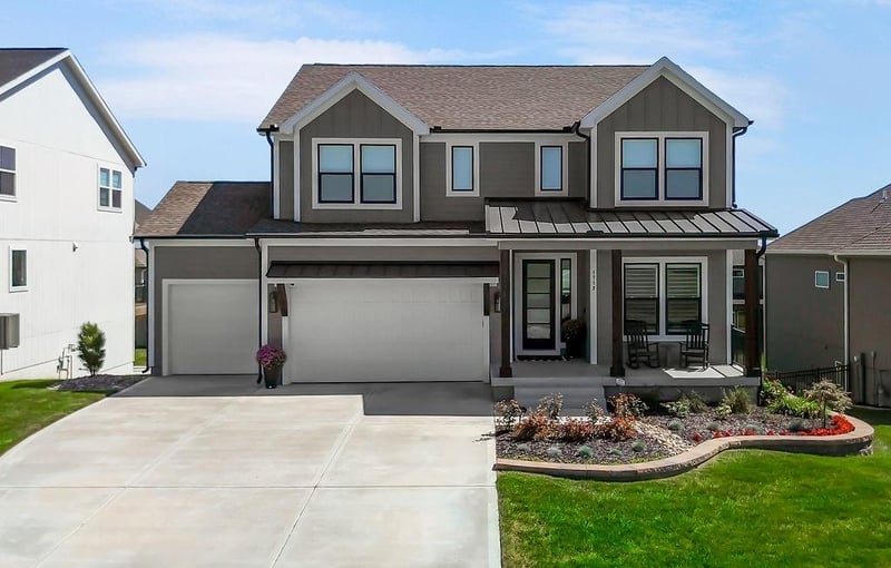 1713 SW Arbormill Ter, Lee's Summit, MO 64082