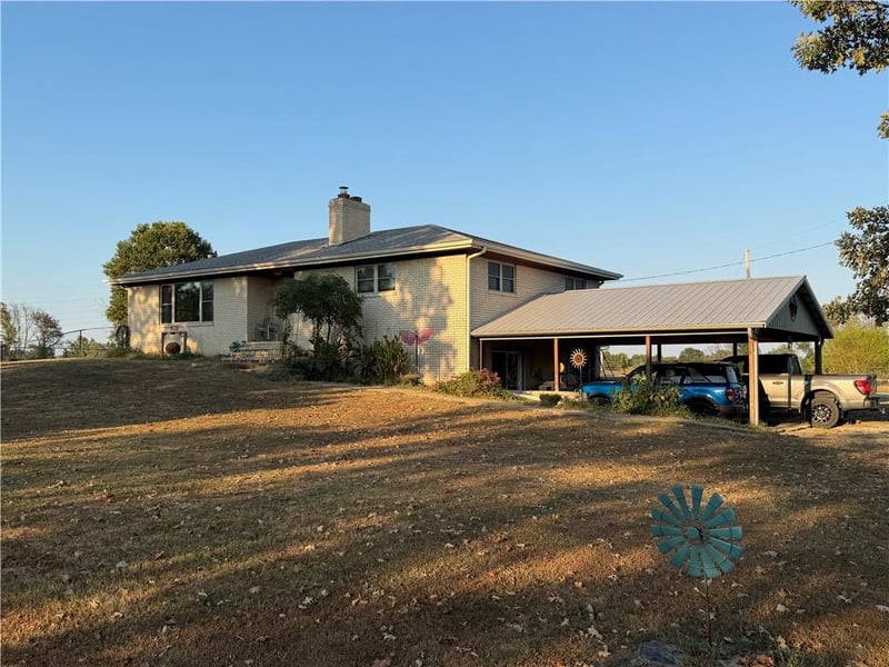 6801 SE 60th St, Riverton, KS 66770
