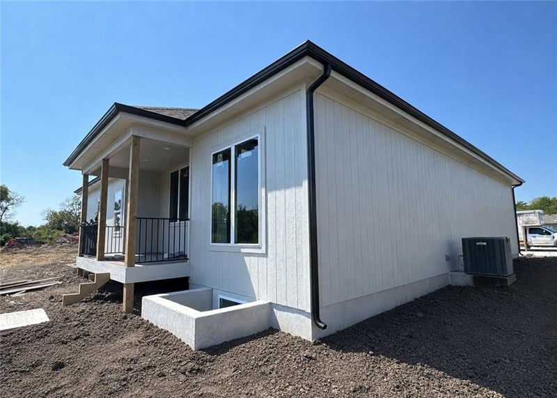 409 Ash St, Wellsville, KS 66092