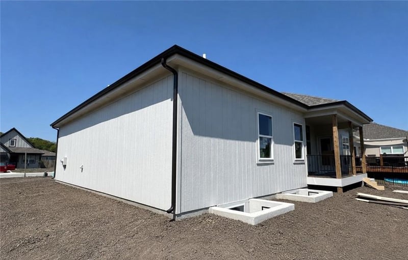 409 Ash St, Wellsville, KS 66092