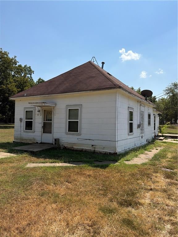 211 Charles St, Humboldt, KS 66748