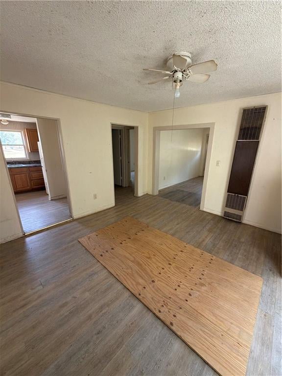 211 Charles St, Humboldt, KS 66748