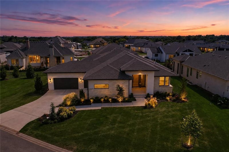 4415 W 136th St, Leawood, KS 66224