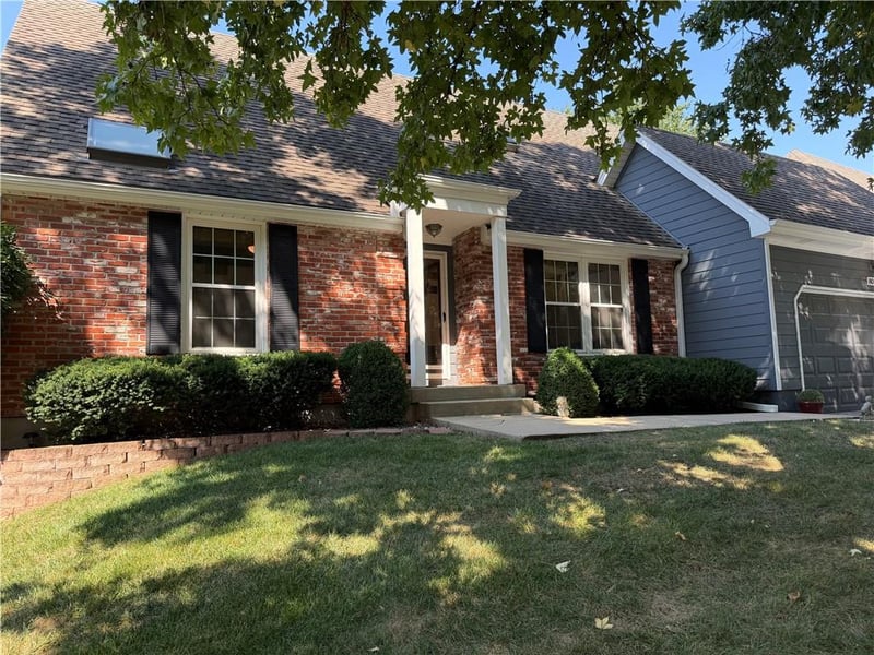 8018 Alden St, Lenexa, KS 66215