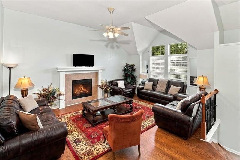 728 S Maple St, Gardner, KS 66030