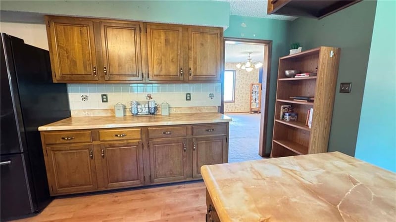 7627 46th St, Ozawkie, KS 66070
