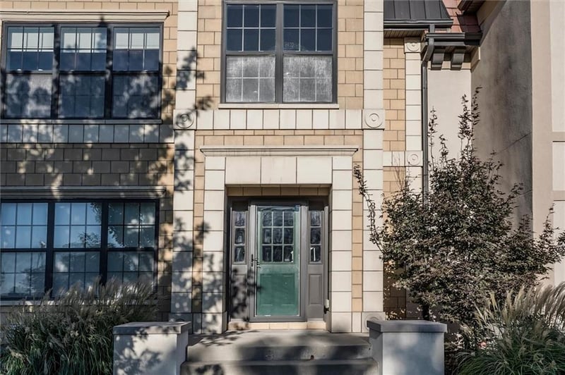 302 N Main St, Independence, MO 64050