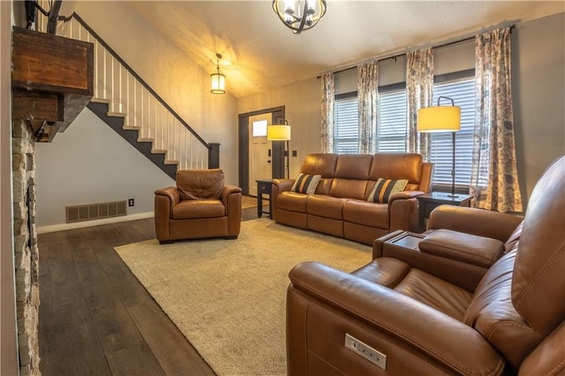 621 Shepherd Rd, Lawson, MO 64062