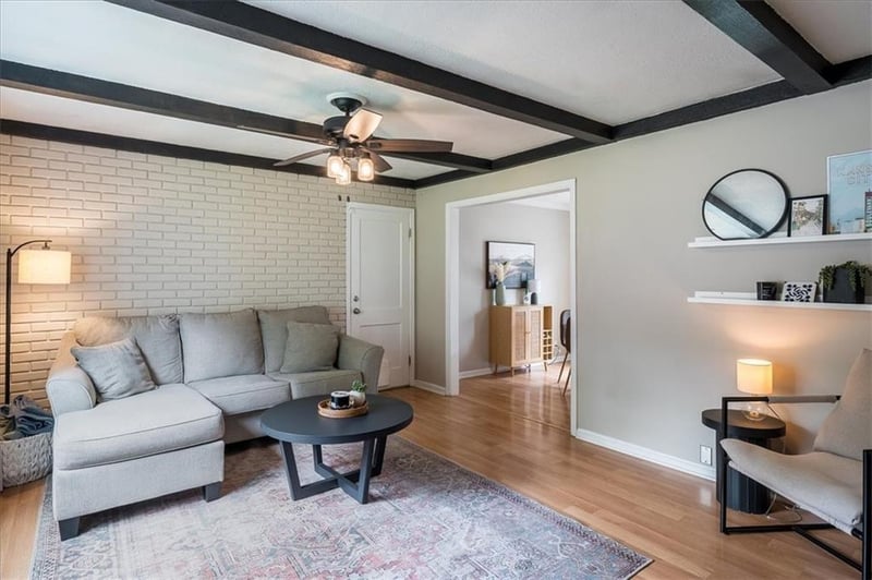 5531 Lamar Ave, Mission, KS 66202